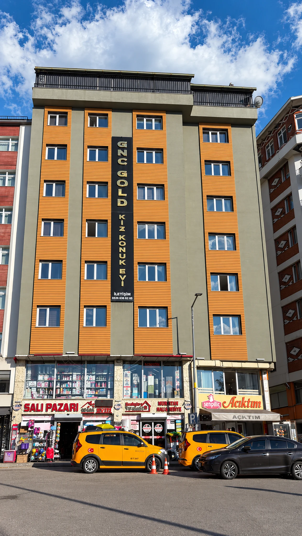 GNC Gold Kız Konuk Evi binası